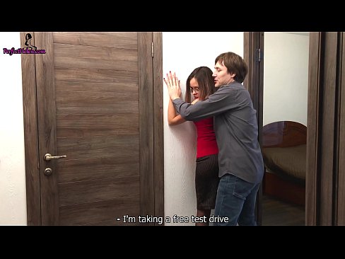 ❤️ Sexy Realtor sensually jerks his pussy and fucks while selling his apartment - Krempai ❤️❌ ☑